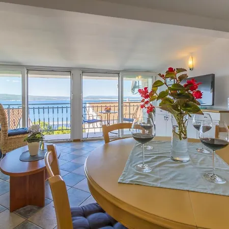 Blue Pearl Apartments Crikvenica Exterior photo
