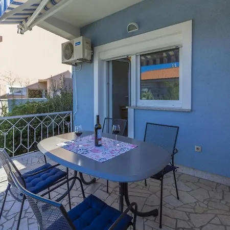 Blue Pearl Apartments Crikvenica Exterior photo