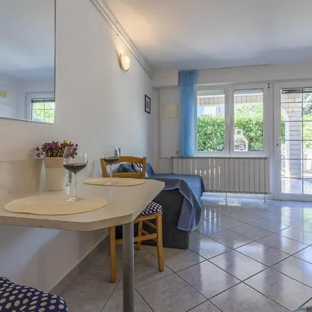 Blue Pearl Apartments Crikvenica Exterior photo
