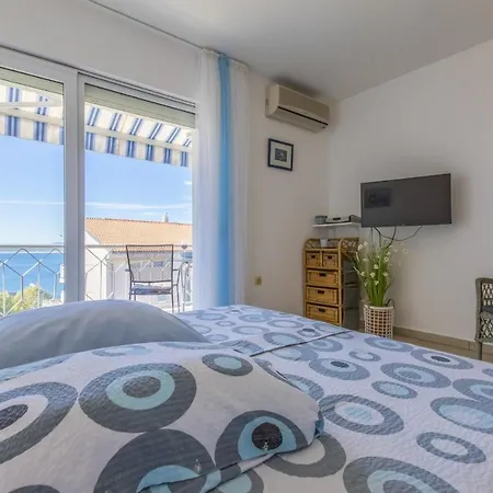 Blue Pearl Apartments Crikvenica Exterior photo