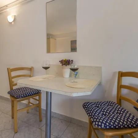 Blue Pearl Apartments Crikvenica Exterior photo
