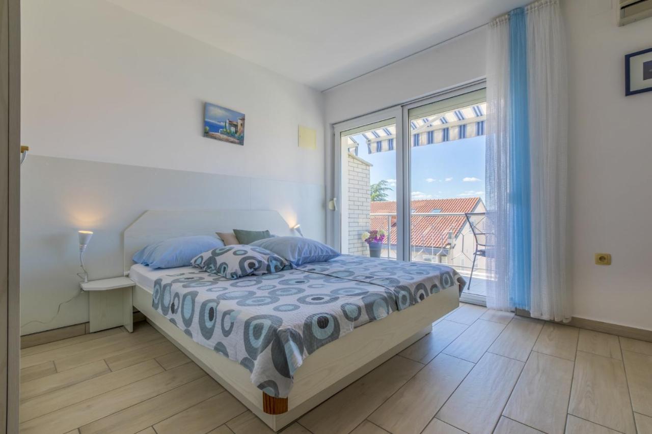 Blue Pearl Apartment *