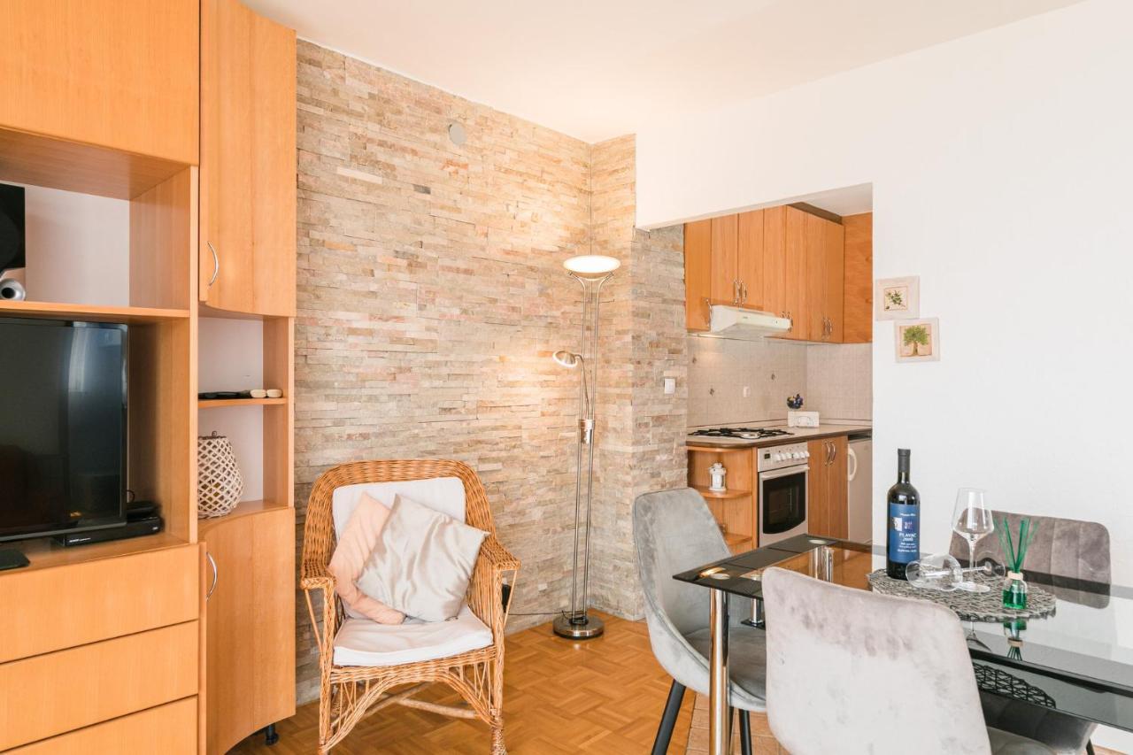Blue Pearl Apartment *