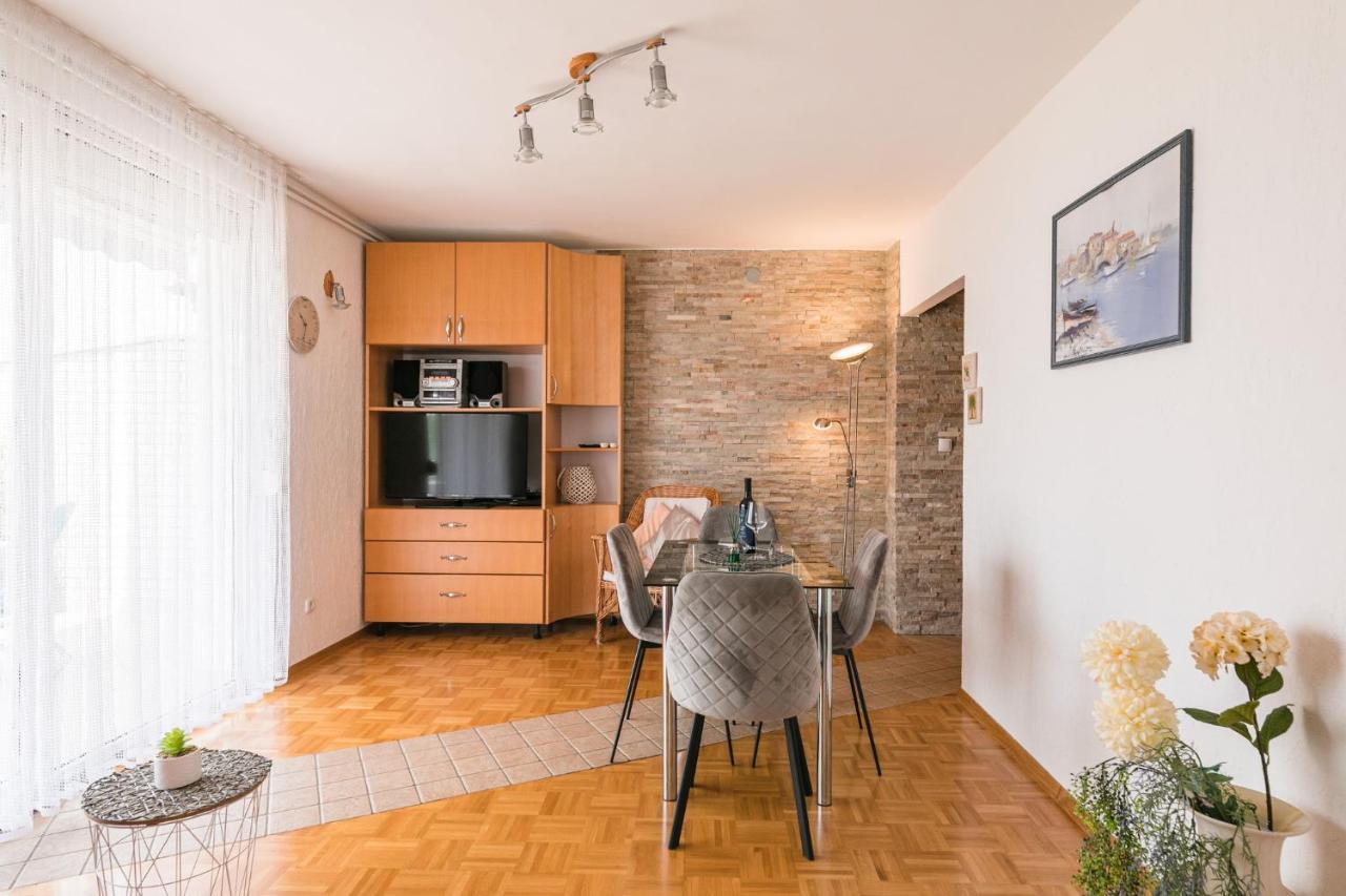 Blue Pearl Apartament *